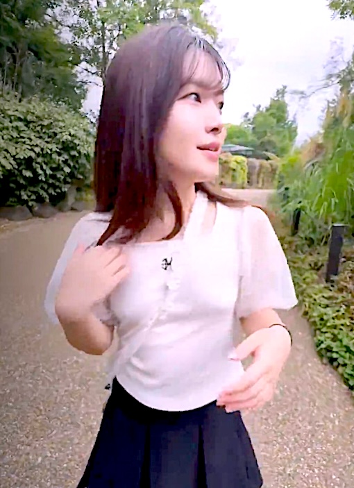 FC2PPV 4821120 ※12/31迄【完結】歴代TOP10に入る可愛さの川島海荷似のひかるちゃん③弾。無知な彼女を懐柔し潮吹きま⚪︎こに2度の種付けで終わり。。。