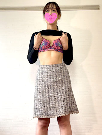 FC2-PPV-4791804 セレブ感漂う２児の奥様 玲子さん45歳、人妻らしい見事な垂れ乳、極上フェラと使い込んだくすんだおま○こに生中出し