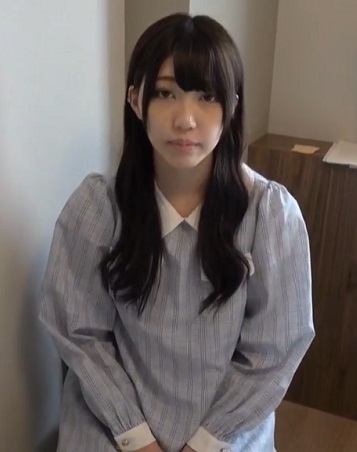 FC2PPV 4823884 ※1/7まで90OFF※【清楚/ハメ撮り】22才**慶◯生に生ハメSEXして中出ししちゃった。