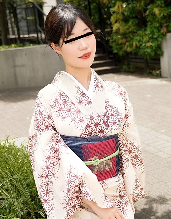 Pacopacomama パコパコママ 010226_100 はだけた着物から覗く純白肌のGカップ美熟女をとことんやりまくる