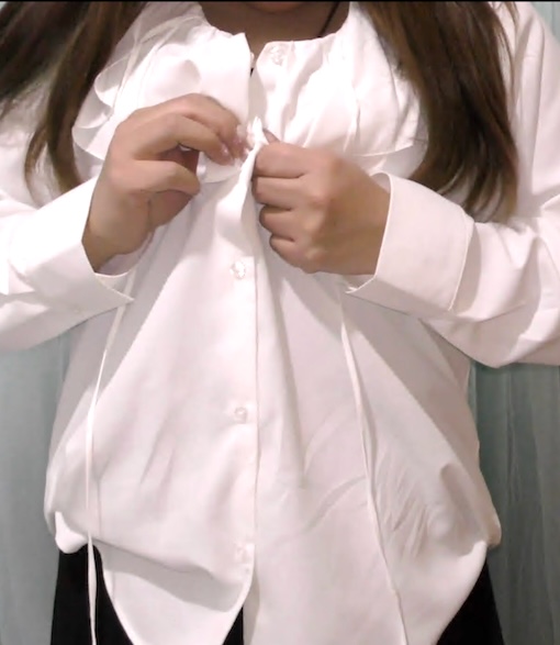 FC2-PPV-4825124 ぽっちゃり人妻街中ナンパ“保育園のお迎えの時間までなら”と成功したので駐車場で野外露出して車内でお触りとフェラチオでど素人の奉仕堪能してたっぷり口内射精 レビュー特典有り