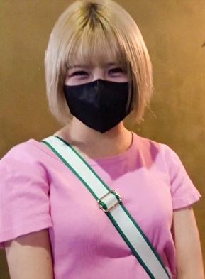 DOCS-120 【令和の淫乱玉吸いギャル！】夢も潮もダイナミックな派手オンナ！歌で鍛えた吸引力でチ●ポを離さない！【はるひ】