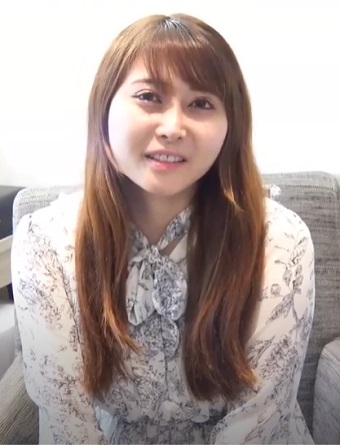 FC2PPV 4825024 ※1/10まで90OFF※【個撮・無修正】【3ｐ】パイパンの清楚な色白のピアノ講師に大男2人で生中出し