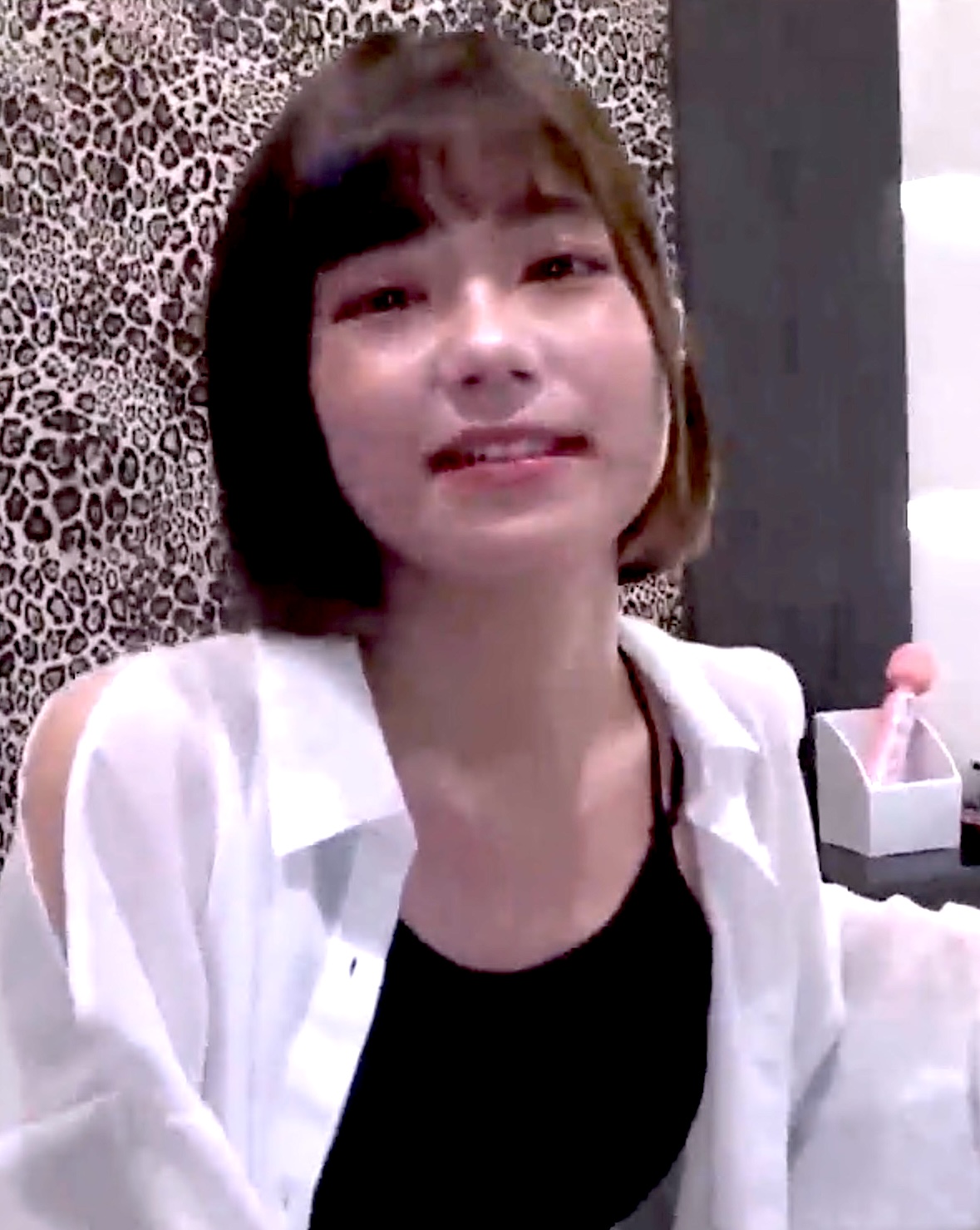 FC2 PPV 4824535 142cm19歳。こんな清純な見た目でも支配されるのが好き。彼氏よりも大好きな肉棒で寝取りされている映像。