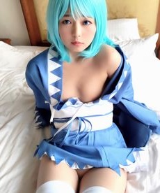 FC2-PPV-4825071 個撮中出しコスH、あざと可愛いつるつるパイパンと純白ニーハイがベストマッチ 最奥中出し孕まSEX！