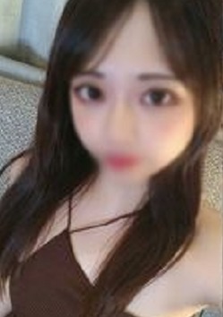 FC2PPV 4831677 [期間限定で大放出!10000pt➡780pt]無修正＜某高級百貨店で働く受付嬢＞超濃厚ちんぽおしゃ ぶり～喉凸頬締めエロいフェラチオ&手コキお掃除フェラ！