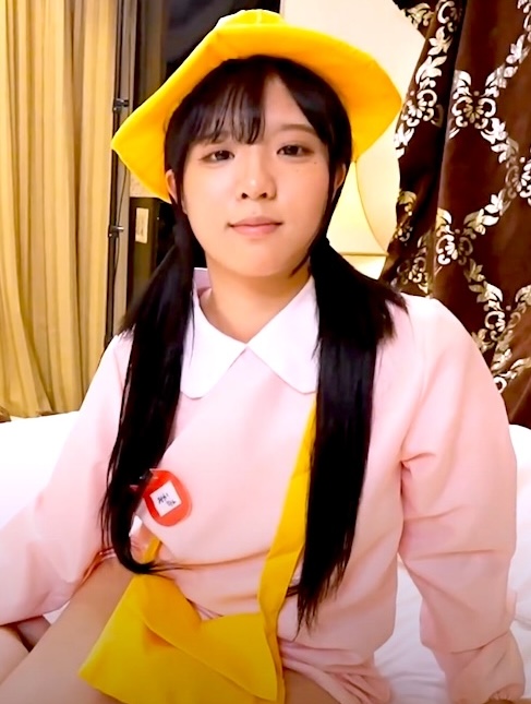 FC2PPV 4840086 【アへ顔】乃●坂系、清純派18歳。舌出して感じまくる姿はエロすぎ注意報！ノリノリロールプレイしながらガチハメセックス（笑）