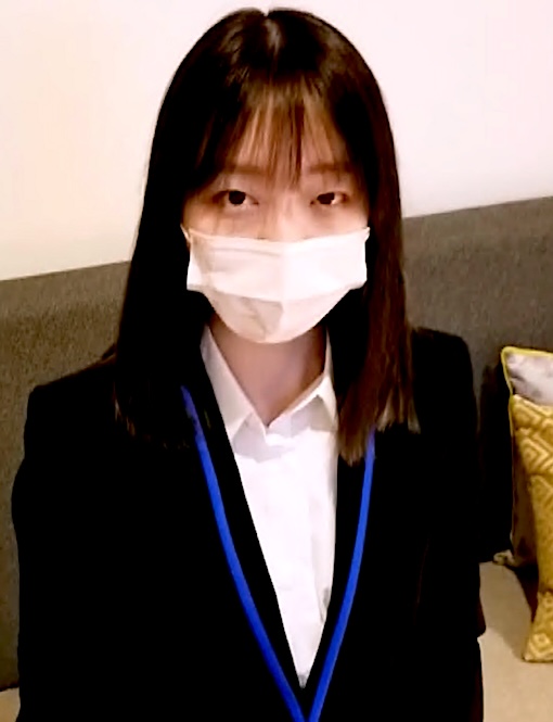 FC2-PPV-4842521 清楚/素人、着衣のまま現/役の就◯生と生ハメSEX。全身で感じて快楽堕ち。