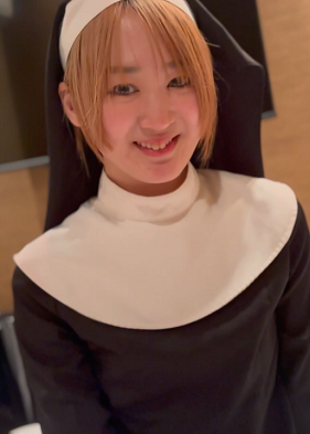 FC2PPV 4852149 可愛過ぎるシスターに生ハメ顔射しました