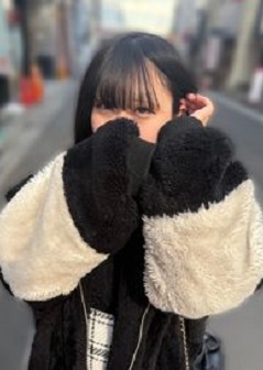 FC2PPV 4862066 【秘蔵映像】ガールズバー黒髪美ｼｮ.ｳｼﾞｮ♥常連の給料注いでようやくアフター解禁！ホテルで生ハメ→種付けプレス朝イキ連発中出し♥