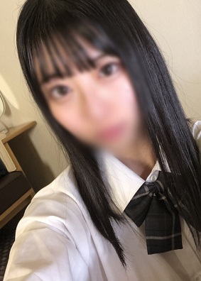 FC2PPV 4862609 [即ハメ中出し素人］無修正≪150cm小柄でD美巨乳！ピュアそうな黒髪制服女子≫元気で明るい童顔マチアプちゃんは出会って即エロがっちゃてます♡生挿入して何度もイカせて中出ししちゃいました！