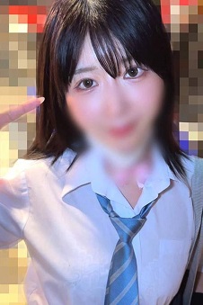 FC2PPV 4862862 『変態コスプレ』整ったお顔にデカ尻とマン毛がエロ過ぎる美女 連れ込み大量潮吹き手マン【４Ｋ高画質】[有]