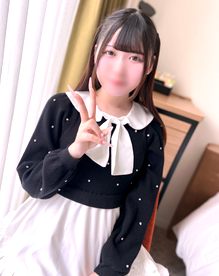 FC2-PPV-4871425 初撮、19歳グラビアスタイル級の色白美ボディムスメ。敏感すぎるカラダが激ピストンで絶頂を繰り返し、何度も痙攣「奥が好き…！」とアイ液溢れ出す締め付けマンコに中出し