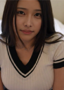 FC2PPV 4876393 無修正【初撮り】SSS級**JD普段は見せない素顔見せちゃいます！れいな21歳