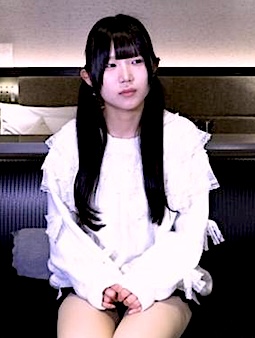 FC2-PPV-4880821 【素人初撮り】すみれ(18)163cm47kgDcupで最高にかわいいのにメタボ中年にキスも中出し