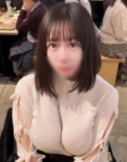 FC2PPV 4883275 ※爆乳【初・無】「胸がｺﾝﾌﾟﾚｯｸｽで…」破壊力抜群のⓘカップ社会人。暴れるﾐﾙﾀﾝｸ乳をまくり大量膣内射精。。