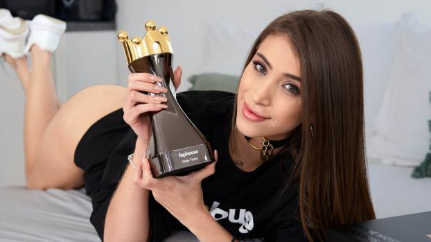 Only Tarts - Sofia Smith - A Special Thanks To FapHouse Awards