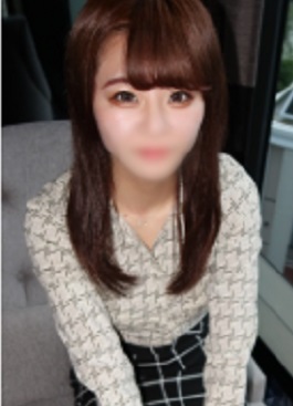 FC2PPV 4889177 [無修正・完全素人・中出し・潮吹き]＜サバサバ系な巨乳女子大生のえちえちギャップ萌え〉シャワー中に生ハメ　天然マン毛ボーボーのマンコに濃厚中出し♡