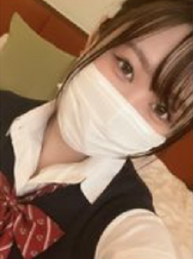 FC2PPV 4891895 [無修正・完全素人・中出し・潮吹き]＜マスク着用条件でラブホ撮影を了承してくれた普通の制服女子〉奥手ですよ！と言っていたのに、始まるとフェロモンむんむんドンドンえっちになります！濃厚中出し♡