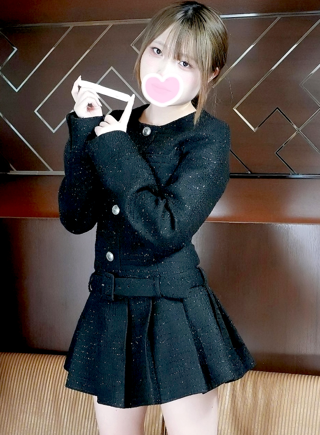 FC2PPV 4891133 【緊急リリース・ボ乳♡】 0414_001 かんなちゃん18歳 経験人数は旦那1人だけ！すでにコ持ちの若妻が離婚覚悟でアイドルフェイスを完全顔出し解禁で危険日NTR托卵中出しファックに溺れる（爆）