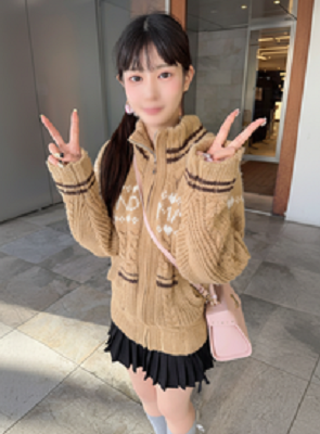 FC2PPV 4900989 【6/5迄1290pt】【初撮】※バレエ歴15年のスレンダー美人ムスメ。バレエで鍛えた色白軟体ボディを上反りチンポで何度も痙攣させる。「あぁ…気持ちいい！」と喘ぎながらぴちょぴちょマンコに中出し。