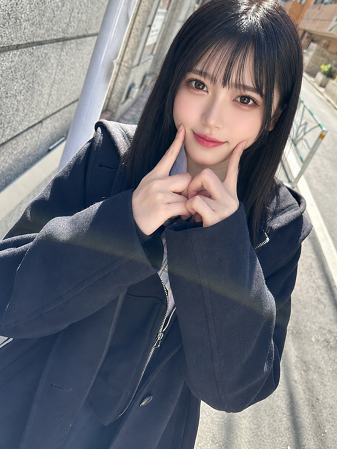 FC2PPV 4903171 【顔出し解禁】”神ビジュ新生アイドル18歳” 加入わずか1週間で限界FC2デビュー。ピル無しガチ生中出し映像。※残りわずか[有]