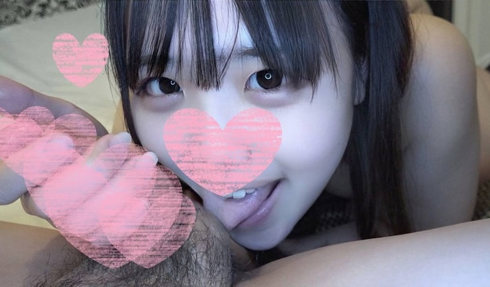 FC2-PPV-4904966 初撮り、最近まで処女だった！JDの18歳 BODYを堪能 手コキフェラもお上手 ガチ興奮の中出し