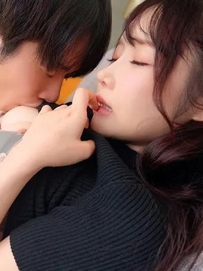 S-Cute 6045 谷間まで汗ばむ巨乳ちゃんと汗だく中出しSEX Koharu 1-1