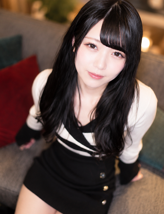 FC2PPV 4906073 『今のみ大特別価格』『完全顔出し』過.保.護な両・親がいない門限がない日に会ったスマイル0円ちゃんがオナニーの回数が増えて物足りなかったので触ってほしくて連絡しちゃいました←との事で再会