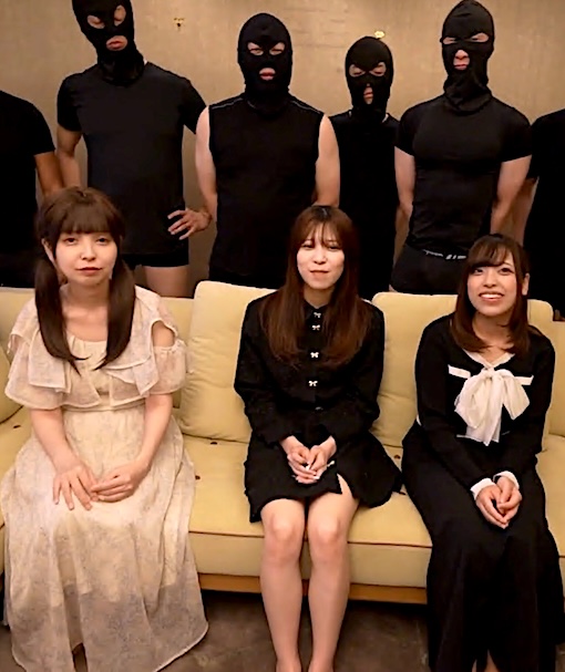 FC2-PPV-4925979 何の繋がりもない女を３人集めて乱パ！！！恥ずかしがる余裕もなく次から次へと襲わ