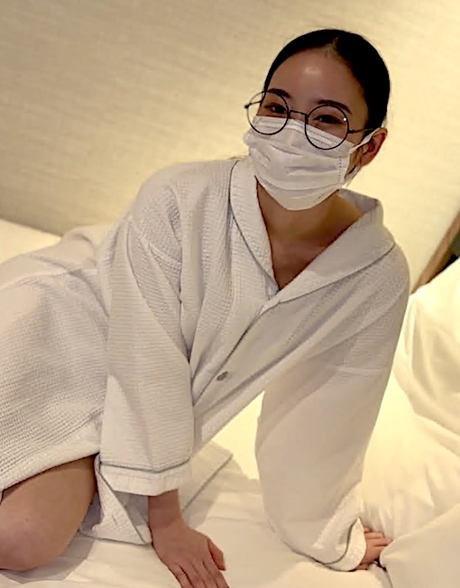 FC2-PPV-4899421 本屋で働く女子大生のアナル処女を貰っちゃいました
