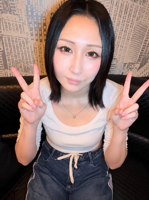FC2PPV 4931634 【無】《3日間限定/総尺2時間超え!》「お前のチンコまじキモい!w」仲良い女友達とまさかのハメ撮り！ムカついたから陥没乳首晒して中出しで孕ませたわw※豪華3点特典付き※