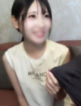 FC2PPV 4936167 19歳の可憐な色白の華奢な美●女！儚い見た目とは裏腹に隠し切れない敏感なカラダにこっそり中出し。マンコで学ぶオトナの色気。
