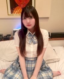 FC2-PPV-4937571 身バレNGの18歳アイドルちゃんの無修正中出しセックスを完全顔出しでお届け。