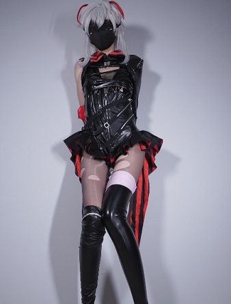 絶妙な戦闘ダメージを受けた黒ストッキングと長い脚～呪われた爪のヴィシュデル、拘束され筋膜銃で強制的にオーガズムに達させられ、柔らかいおまんこから白い液体が溢れ出し、セックス中に脚を広げ、痙攣して叫び、体内射精！トップクラスの脚の女神【小桃？】7.14新作4Kオリジナルファイル