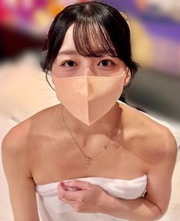 FC2PPV-4945643 あの超かわいいすっぴん19歳、少しお化粧をしてきたので新たな可愛さを感じながら25cm