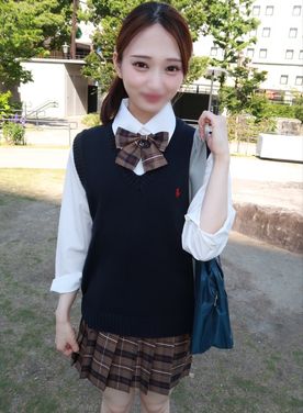 FC2PPV 4953812 無修正＜激カワ♡元アイドル研究生＞彼氏に内緒の卒業旅行、ゴム無し中出し　エロい本性剥き出し、帰りたくないほど夢中でハメた温泉旅