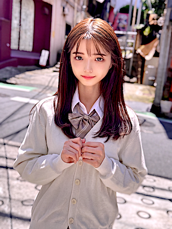 FC2-PPV-4950338 『138cm/体脂肪率9\\.2/腹筋バキバキ』スペインハーフの低身長モデル１８才