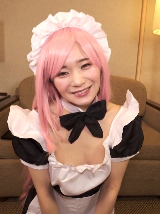 元アイドルの超キュートな「藤野凛」がFapHouse×NuCosplayに登場。2025年2月28日公開。メイドの背徳サービス――白ストッキング姿のメイドが、許しを請うまで主人に巨大な棒で調教される。