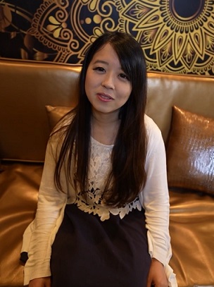 FC2PPV 4973170 70OFF【初撮り】セックスレスの人妻さんがおじさんちんぽに寝取られて絶頂イキ！ハメ潮ドバドバになるほどの濃厚セックスで感じまくる奥様に大量射精！