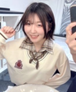 FC2-PPV-4979299 夢は小学校の先生。天使のような笑顔と色白美巨乳♡ほのぼの系美女のおじさま２人