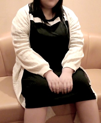 FC2-PPV-4981983 【巨漢ミケポと中出し2回戦】格安ｐ活女子といよいよ対戦、ホテル呼び出し我慢出来ず私服で1発、