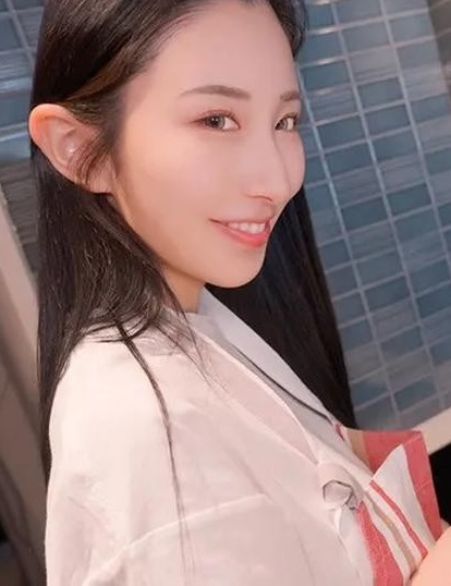 S-Cute 6098 前菜は奥さん！キッチンで中出しSEX Mina 7-1