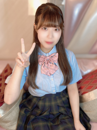 FC2-PPV-4978708 無修正、FC2史上伝説映像確定。メロボイスイグイグッ連続イキ潮初アナル、18歳みすず、奇跡の出逢い、彼氏の為に体を張り20cmオーバー巨根で計15回以上のイキハメ潮中出し…
