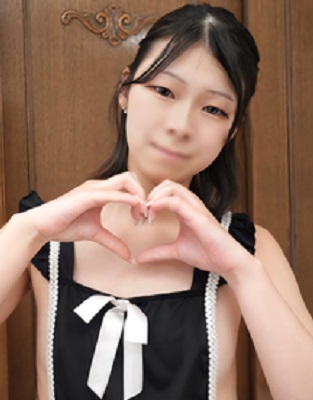 FC2PPV 4985074 ★顔出し★素人さんがえっちな事をしにやってきた！ケース152　露出多すぎる激エロメイド服でで登場！丸見えドアップで恥ずかしい姿いっぱい　ふうかちゃん（19）の場合