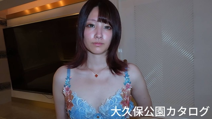 FC2-PPV-4985935 [無修正] 大久保公園カタログ ★愛ちゃん期間限定復活★バイブでオナニーとノーハン