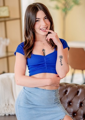 Sweetheart Video - Yhivi , Chanel Camryn - Rub Her Down And Fuck Her