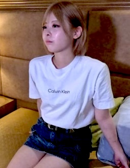 FC2PPV 4989037 みほ(24)きれいな美人の別画角動画。電マオナニー、おもちゃ責め、中出し。一人称画角も収録しています