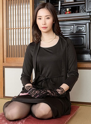 Pacopacomama パコパコママ 101226_100 未亡人になった美熟女の秘め事