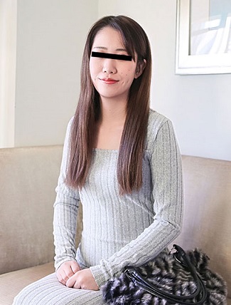 Pacopacomama パコパコママ 101726_100 令和になっても1人佇む女はナンパ待ちしているのか検証してみました